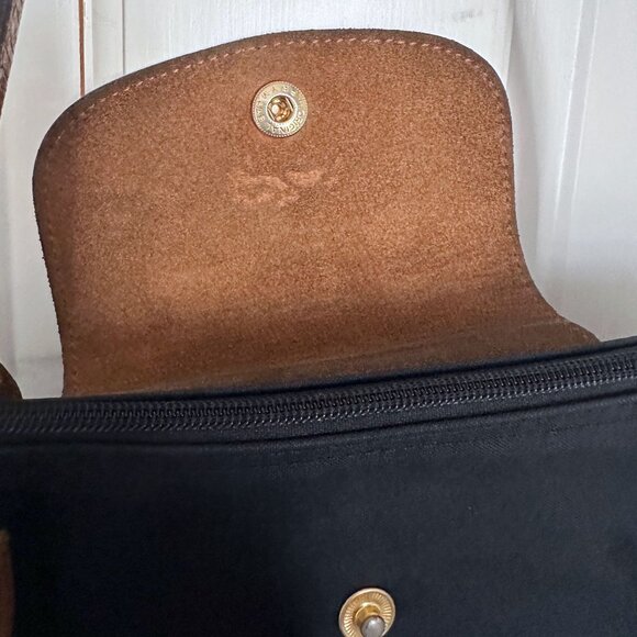 Longchamp Large Black Tote - Picture 6 of 10